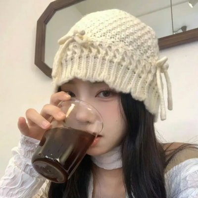 鱼跃在花见